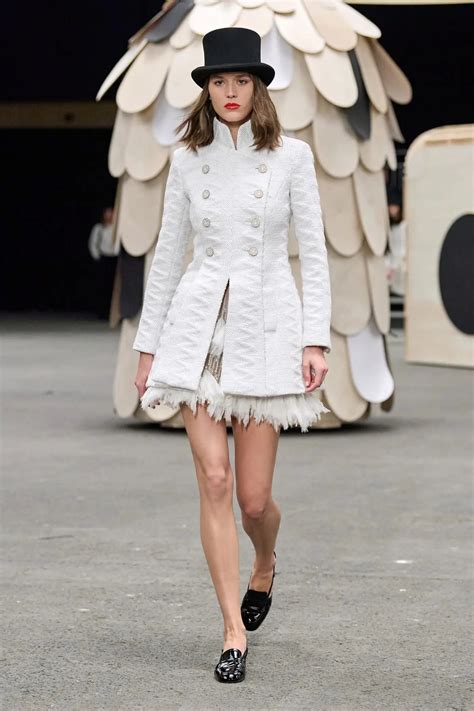 Chanel spring fashion